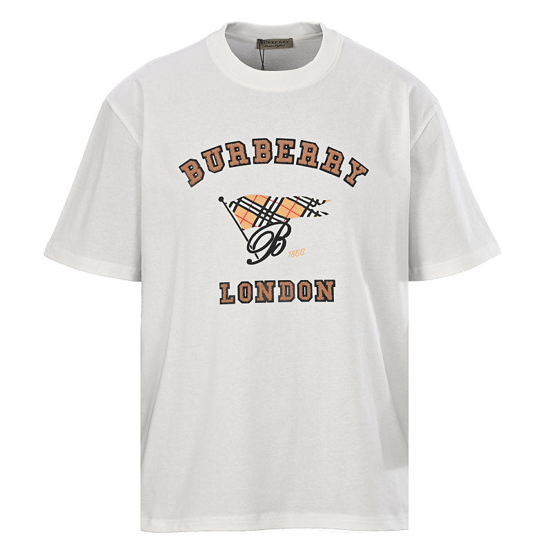 Burberry Check Flag Towel-Appliqué Letter T-Shirt