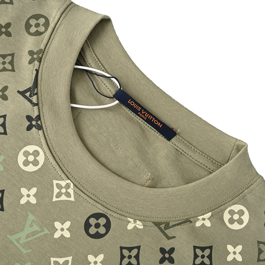 Louis Vuitton Short-Sleeve Monogram T-Shirt – Premium Essential