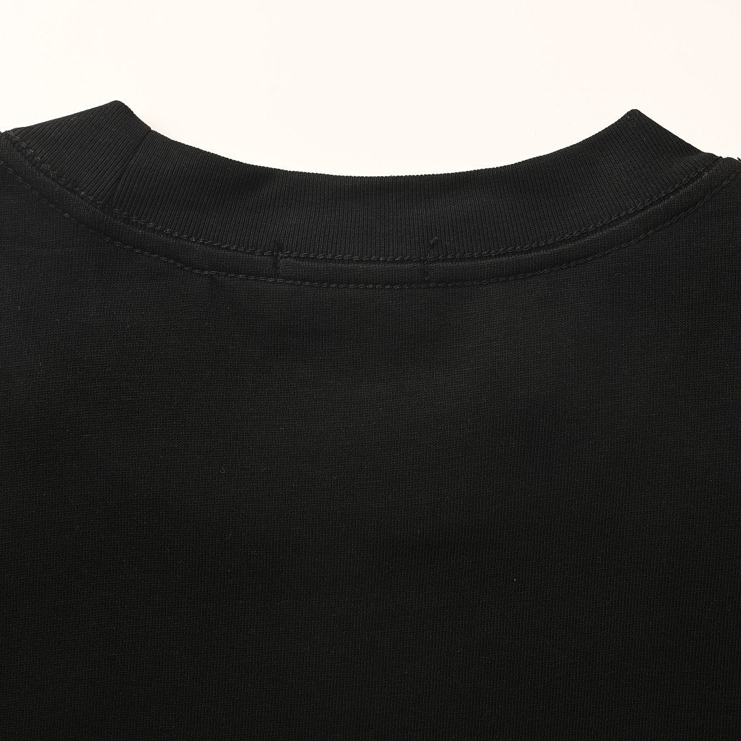 Fendi Roma FF Monogram Bag Bugs Graphic T-Shirt — Off-BLACK