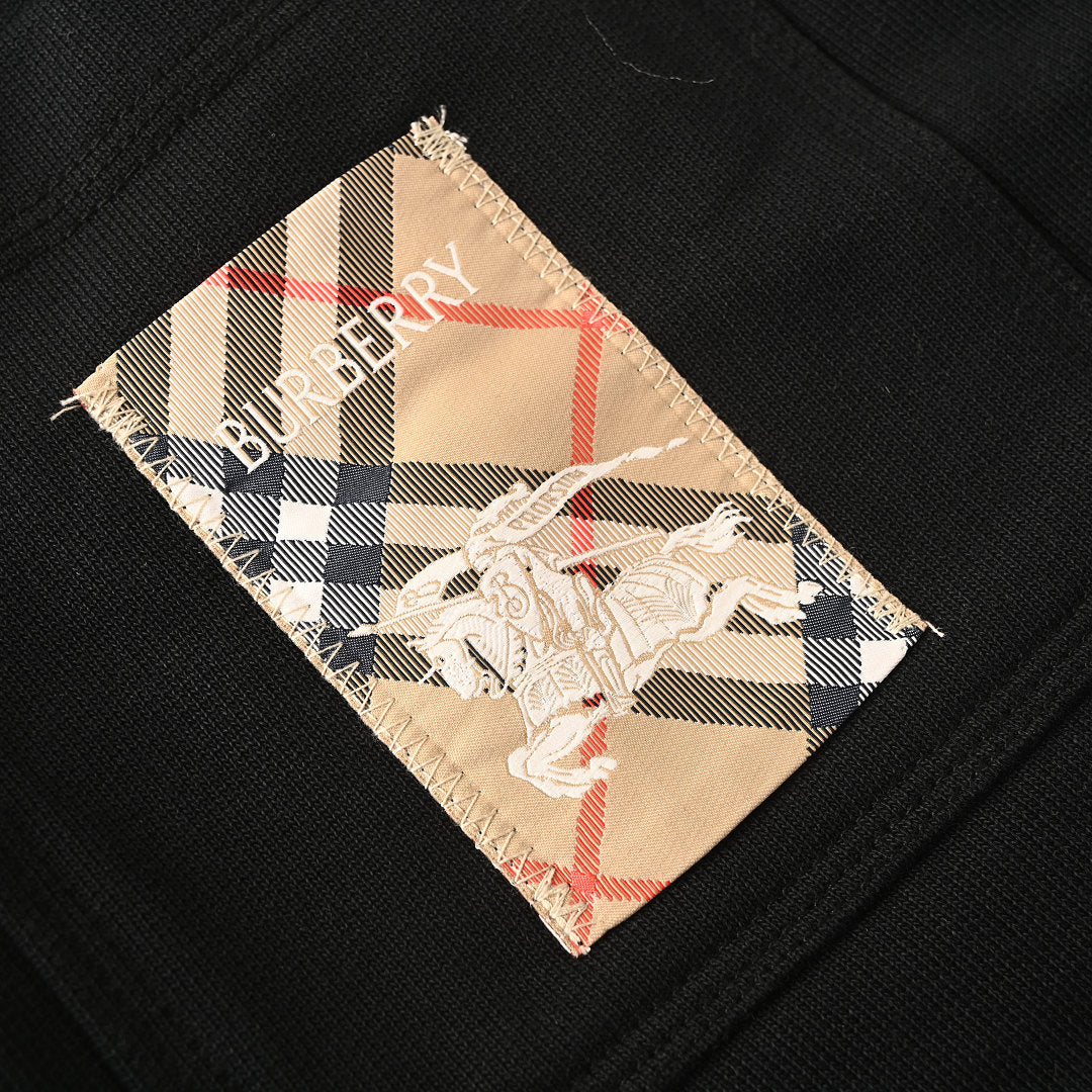 Burberry Back Pocket Check Equestrian Patch Shorts