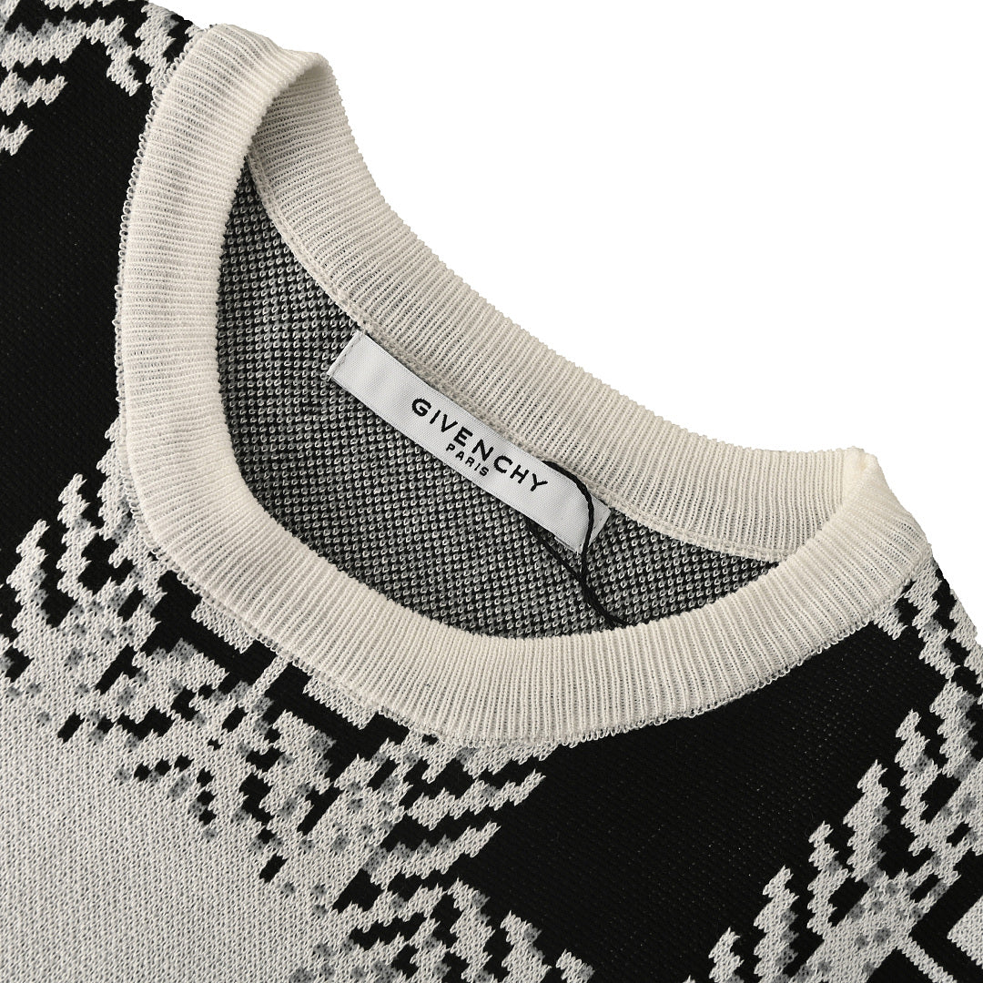 Givenchy 4G Monogram Jacquard Knit T-Shirt – Black & White